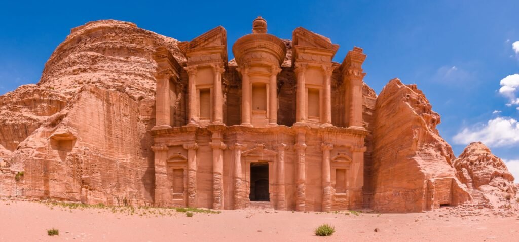 Petra hidden