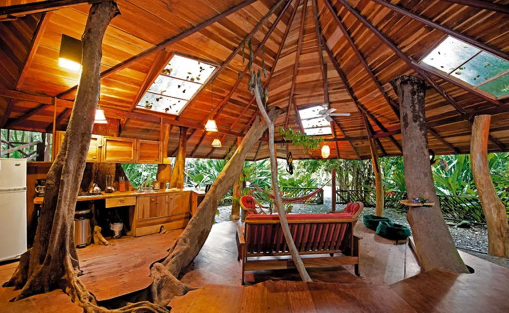 Luxurious treehouse retreat nestled in the Costa Rican rainforest, perfect for digital detox travel